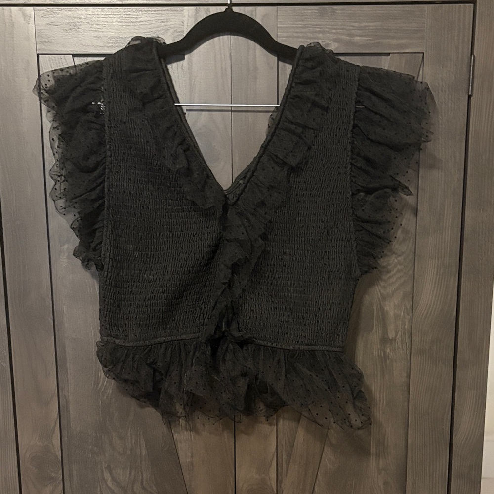 Black Ruffled Women's Crop Top